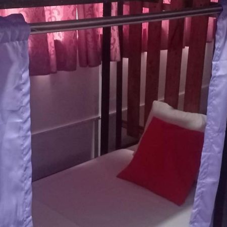 Lojed Sean Bed And Space Pasay Dış mekan fotoğraf