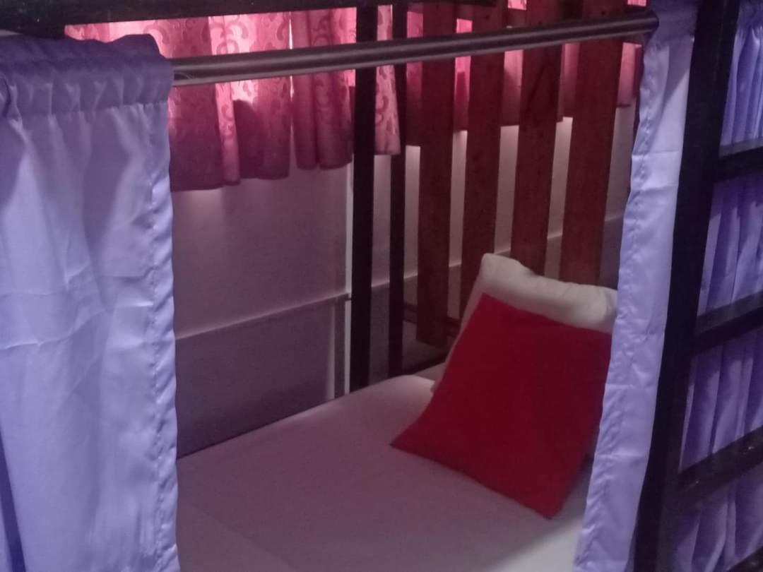 Lojed Sean Bed And Space Pasay Dış mekan fotoğraf